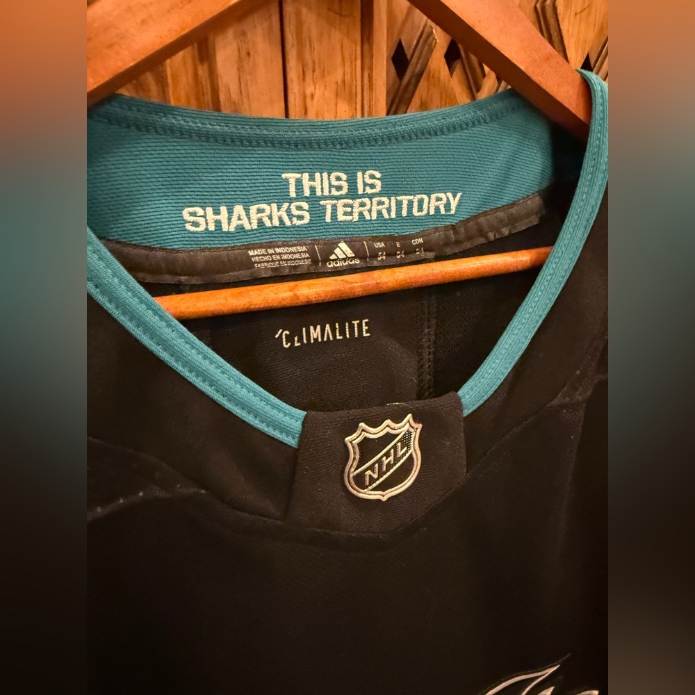 adidas Men’s San Jose Sharks Black Teal NHL Jersey - Picture 4 of 7